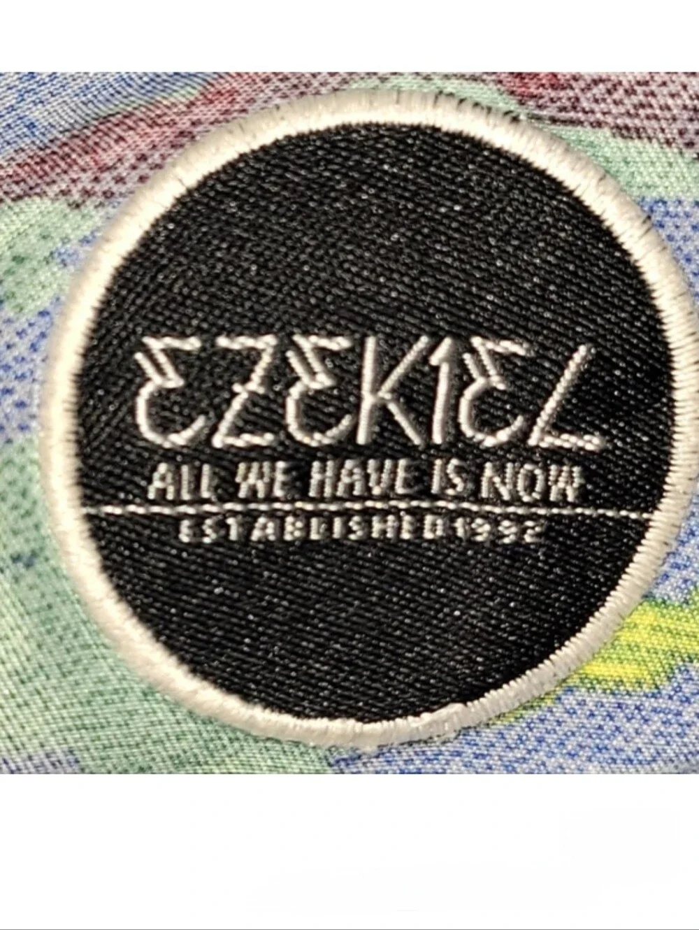 Ezekiel Men's Tropical Print Board Shorts/Swim Trunks (Unlined) Size 33